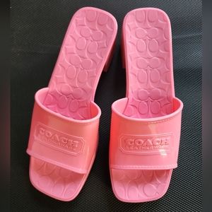 Pink Coach Womens Scarlett Petunia Rubber Heels Size 8 (C8998) Excellent conditi